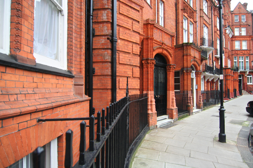 Buy to let interest rate changes: high deposits or no mortgage at all?