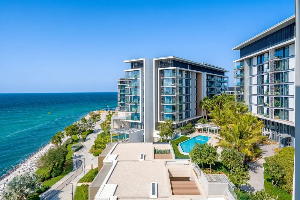 Dubai’s Cash Buyers Are Changing What Sellers Expect From Financed Buyers