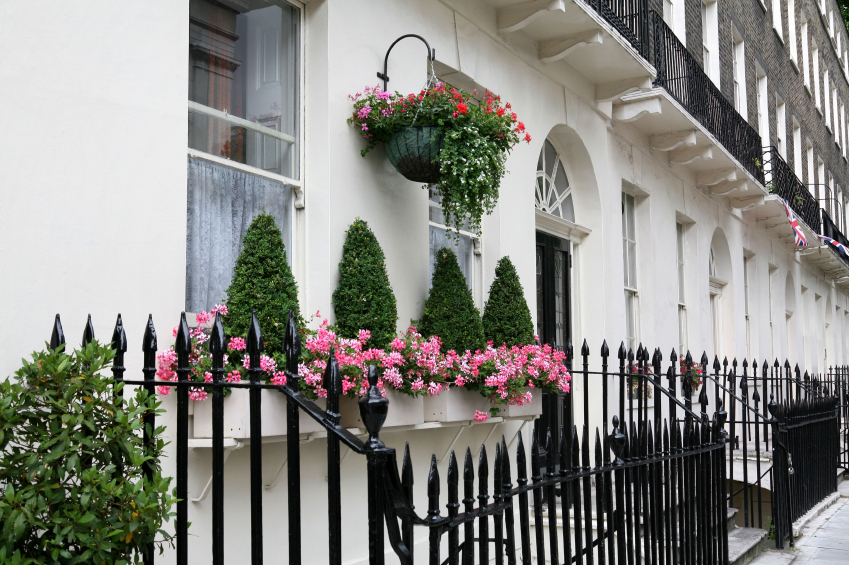 How to get a mortgage on maternity leave