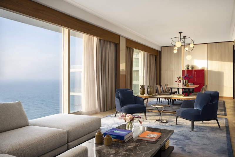 The David Kempinski Tel Aviv_Royal Suite_Livingroom_copyright_Sivan Askayo.jpg