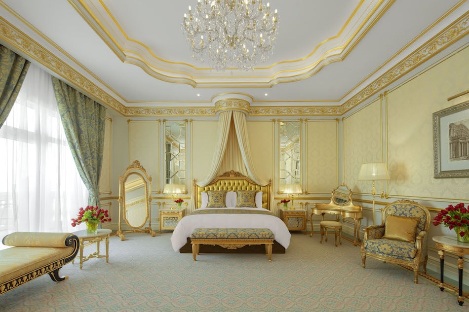 15 Royal Suite - Master Bedroom.jpg