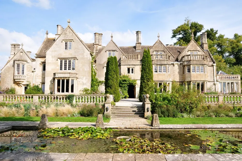 London Mansions.webp