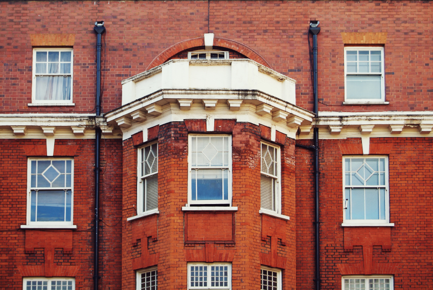 Record high UK mortgage lending reaches pre-crash levels