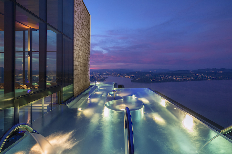 alpine_spa_exterior_infinity_edge_pool_6.jpg