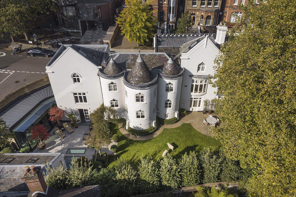 Hunter'sLodge,GardenFacadeAerial.jpg