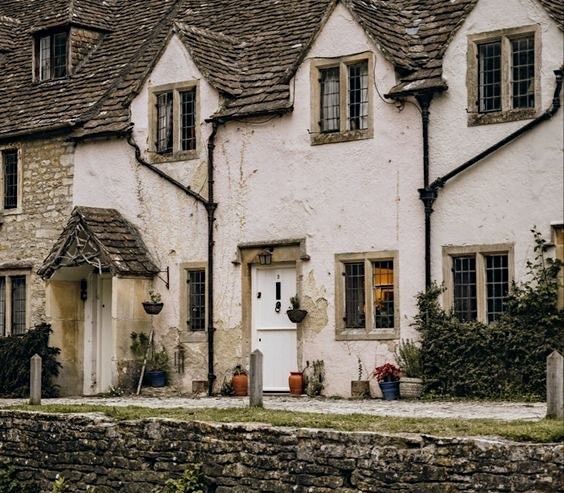 £28 million property refinance for dual national clients
