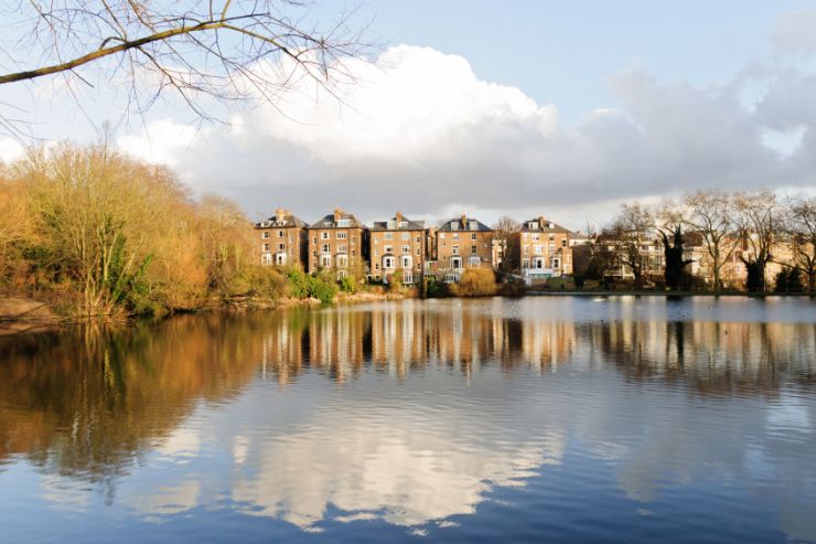 UK expat in Hong Kong acquires 75% LTV on two London newbuild flats
