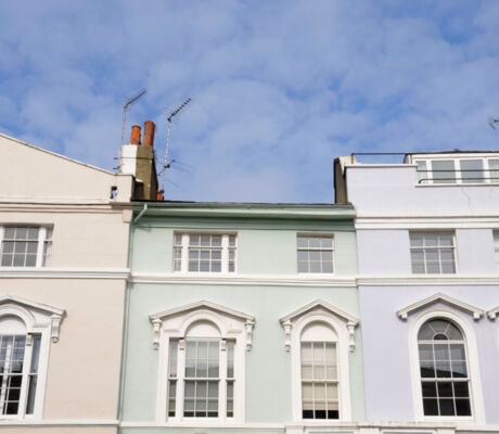 Private Banks Warm to New Build Loans