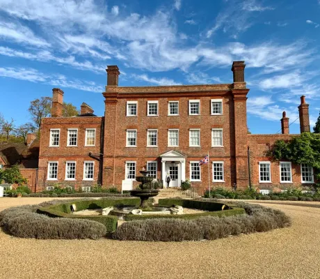 Bridging Loan for Luxury UK Estate 