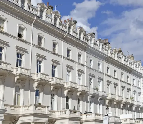 From Mayfair to Kensington - The Top London Areas for International Buyers and How to Fund the Purchase