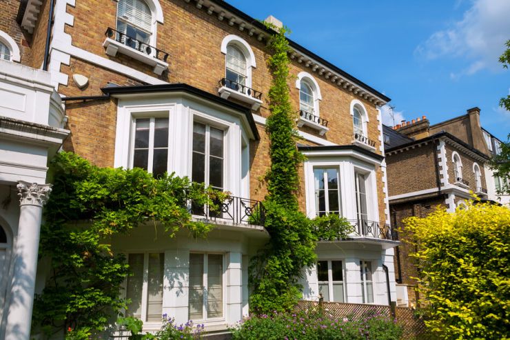 Central London property refinance for HNW business owner 