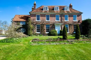 £5 million interest-only remortgage on London property held in offshore SPV