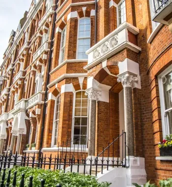 Strategic Equity Release Enabling a Prime London Purchase