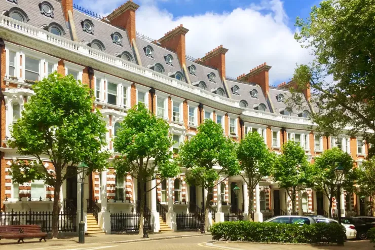 75% LTV UK Mortgage For An American National - Enness Global