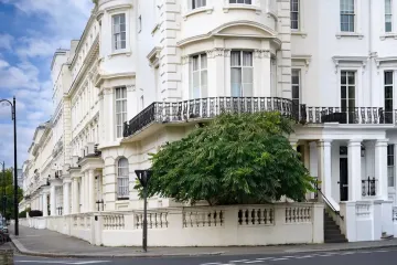 Offshore Trust Refinance Bridging Loan for London Property
