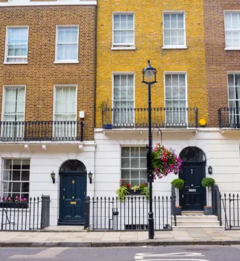 £12.375m Sharia-Compliant Finance for Prime Mayfair Freehold Acquisition