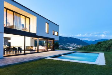 Luxury Property Market