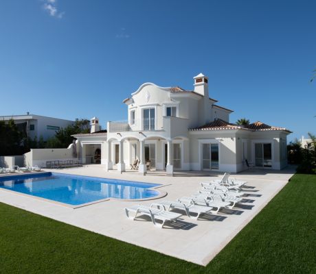 Financing Luxury Real Estate in Spain
