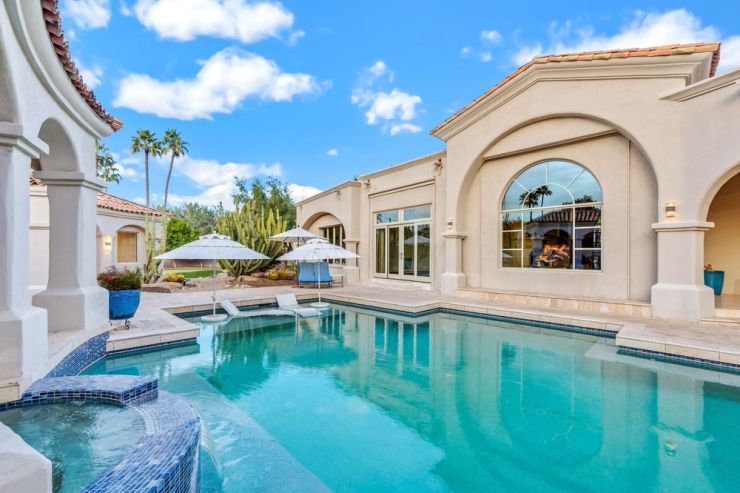 Luxury Property 