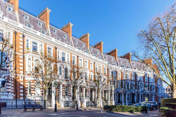 Competitive Bridge Loan To Part-Fund A UK Property Purchase