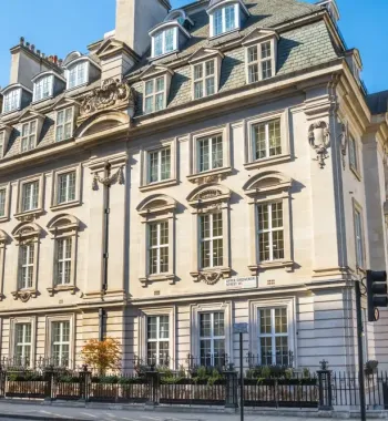 Interest-Only Mortgage for High-Value London Property Purchase