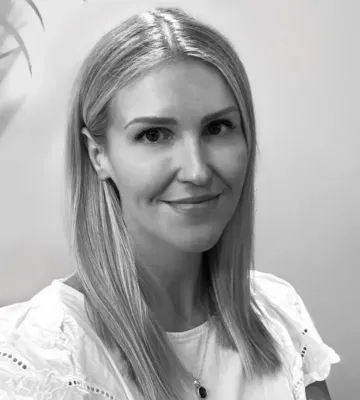 Victoria Barton